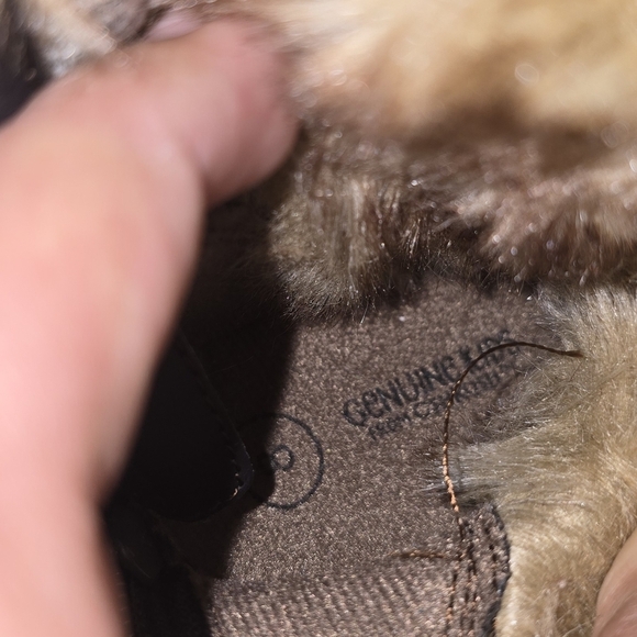 Cozy Brown Fur-Lined Kids Boots - Picture 4 of 10